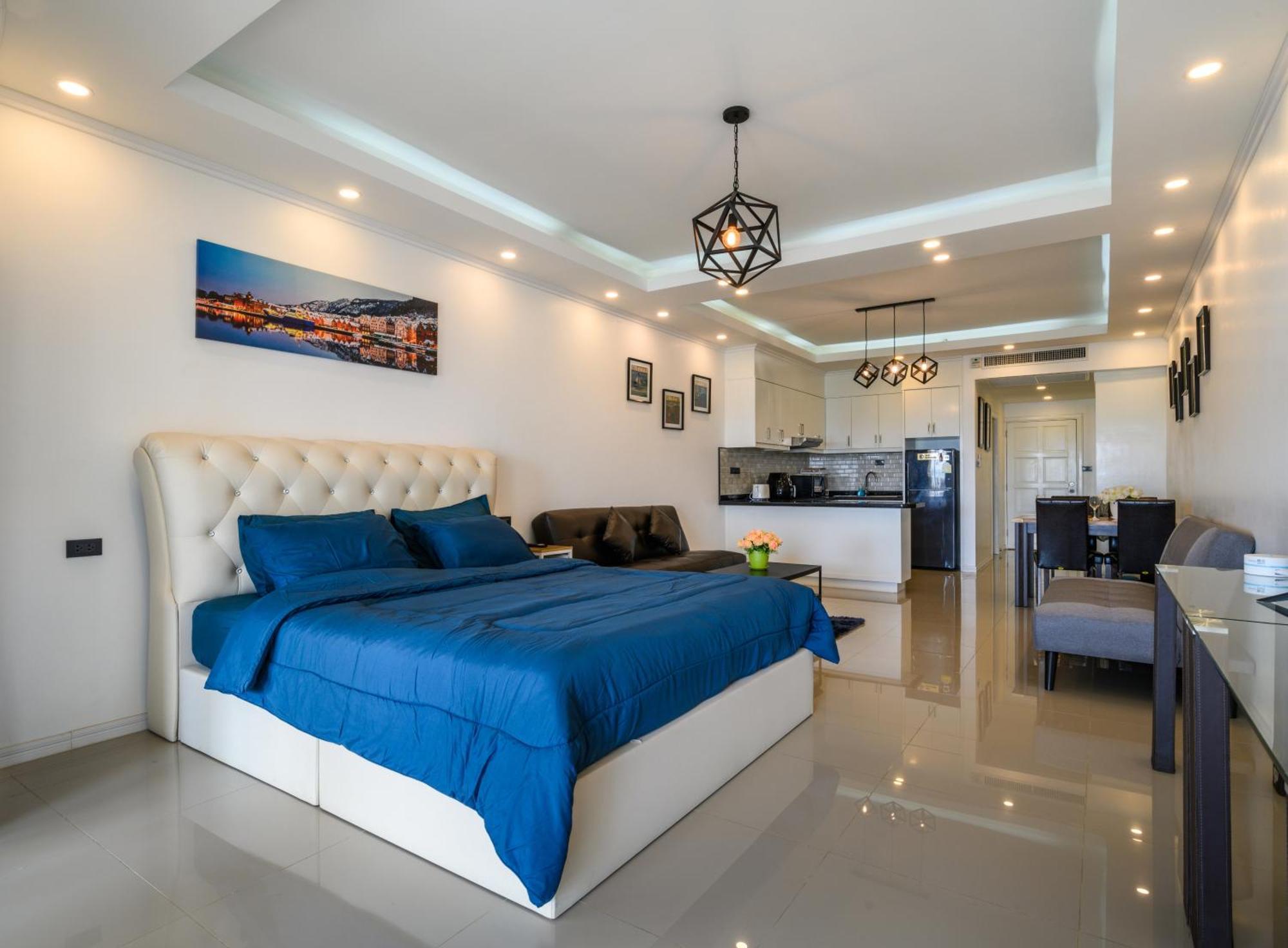 Jomtien Beachfront Stylish Studio , Stunning Seaview , Big Pool Extérieur photo
